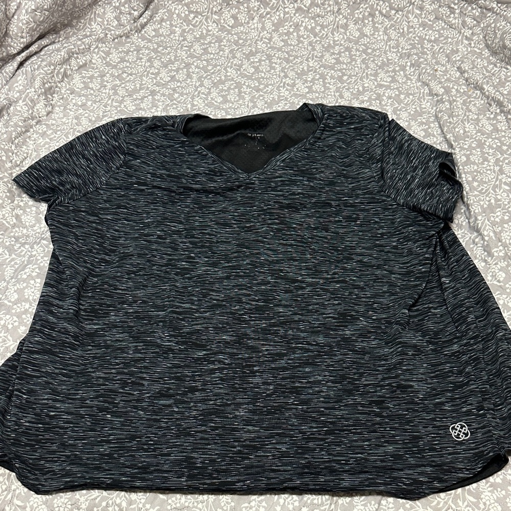 Athleta Black Charcoal Space-Dye V-Neck Short Sleeve Tee